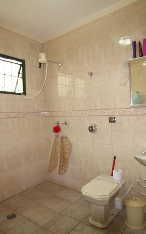 Apartamento à venda com 320m², 4 quartos e 1 vagaBanheiro 1