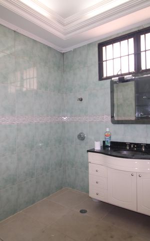 Apartamento à venda com 320m², 4 quartos e 1 vagaBanheiro 2