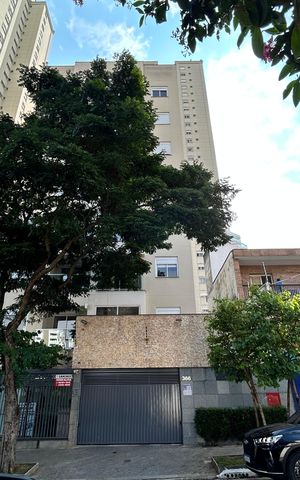 Apartamento para alugar com 41m², 2 quartos e 1 vaga Apartamento para alugar com 41m², 2 quartos e 1 vagaFachada