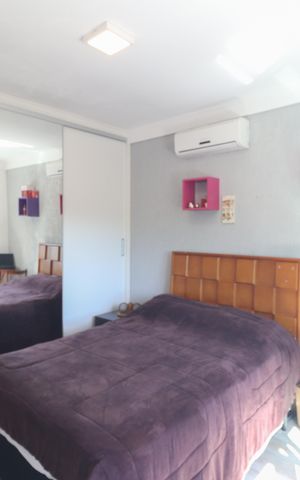 Casa para alugar com 637m², 4 quartos e 4 vagas Casa para alugar com 637m², 4 quartos e 4 vagasSuíte 2
