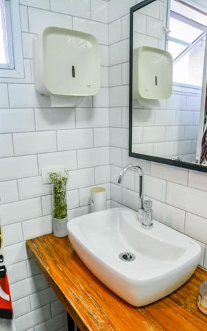 Apartamento à venda com 129m², 2 quartos e 2 vagas Apartamento à venda com 129m², 2 quartos e 2 vagasBanheiro