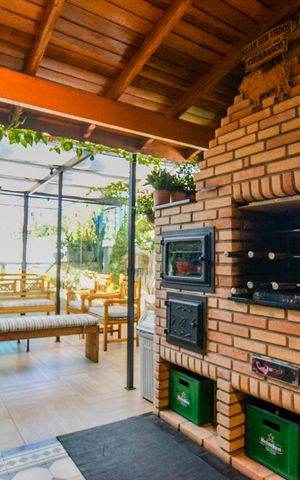 Apartamento à venda com 129m², 2 quartos e 2 vagas Apartamento à venda com 129m², 2 quartos e 2 vagasÁrea gourmet
