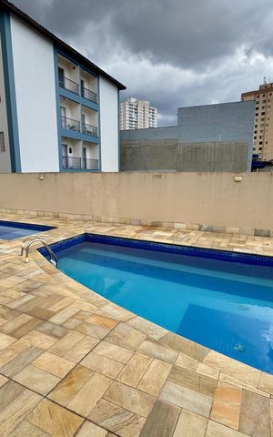 Apartamento à venda com 70m², 3 quartos e 2 vagas Apartamento à venda com 70m², 3 quartos e 2 vagasPiscina