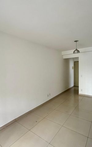 Apartamento à venda com 70m², 3 quartos e 2 vagas Apartamento à venda com 70m², 3 quartos e 2 vagasSala