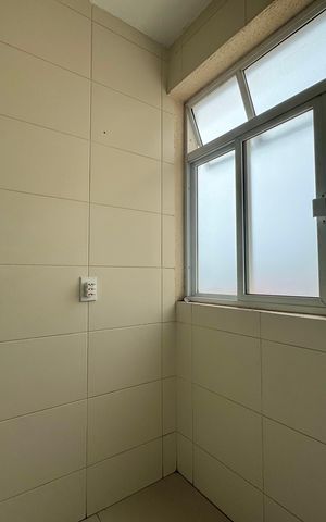 Apartamento à venda com 70m², 3 quartos e 2 vagas Apartamento à venda com 70m², 3 quartos e 2 vagasÁrea de Serviço