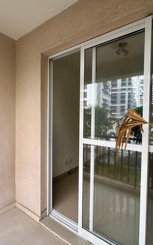 Apartamento à venda com 70m², 3 quartos e 2 vagas Apartamento à venda com 70m², 3 quartos e 2 vagasVaranda da Sala