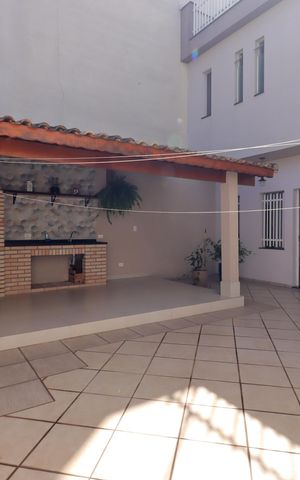 Casa à venda com 354m², 4 quartos e 6 vagasÁrea Gourmet