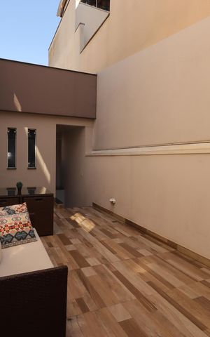 Casa à venda com 354m², 4 quartos e 6 vagasQuintal