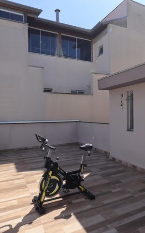 Casa à venda com 354m², 4 quartos e 6 vagasVaranda da Sala da Lareira
