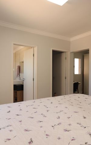 Casa à venda com 354m², 4 quartos e 6 vagasSuíte