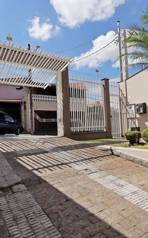 Casa à venda com 354m², 4 quartos e 6 vagasEntrada da Garagem