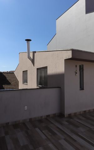 Casa à venda com 354m², 4 quartos e 6 vagasVaranda da Sala da Lareira
