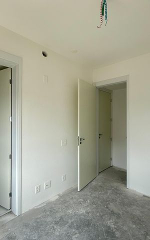 Apartamento à venda com 198m², 3 quartos e 3 vagas Apartamento à venda com 198m², 3 quartos e 3 vagasSuíte 3