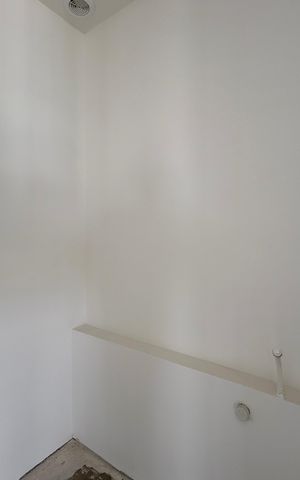 Apartamento à venda com 198m², 3 quartos e 3 vagas Apartamento à venda com 198m², 3 quartos e 3 vagasLavabo
