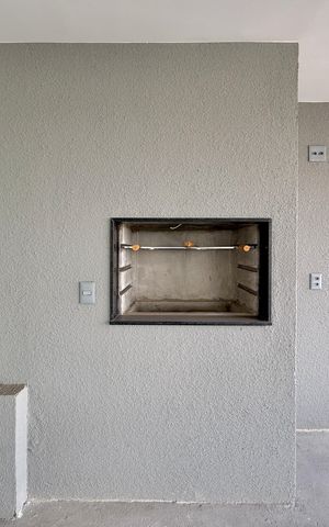 Apartamento à venda com 198m², 3 quartos e 3 vagas Apartamento à venda com 198m², 3 quartos e 3 vagasVaranda