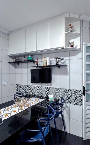 Casa de condomínio à venda com 155m², 3 quartos e 2 vagas Casa de condomínio à venda com 155m², 3 quartos e 2 vagasCozinha