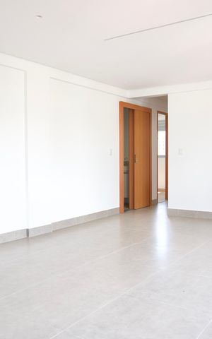 Apartamento à venda com 78m², 2 quartos e 1 vaga