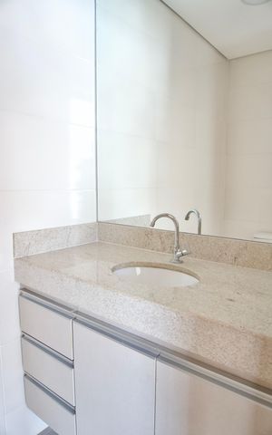 Apartamento à venda com 78m², 2 quartos e 1 vaga