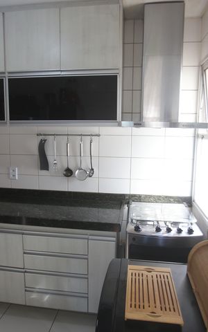 Apartamento à venda com 93m², 3 quartos e 2 vagasCozinha