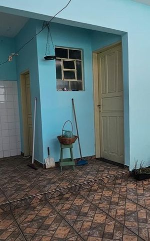 Casa à venda com 65m², 2 quartos e 1 vaga Casa à venda com 65m², 2 quartos e 1 vagaÁrea externa
