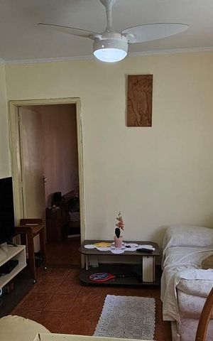 Casa à venda com 65m², 2 quartos e 1 vaga Casa à venda com 65m², 2 quartos e 1 vagaSala