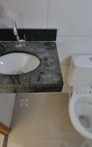 Apartamento à venda com 33m², 1 quarto e sem vagaBanheiro