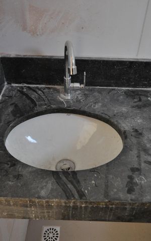 Apartamento à venda com 33m², 1 quarto e sem vagaBanheiro