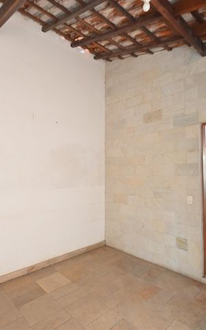 Casa à venda com 353m², 8 quartos e 7 vagasQuarto da Edícula