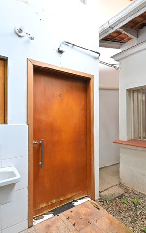 Casa à venda com 353m², 8 quartos e 7 vagasLavanderia