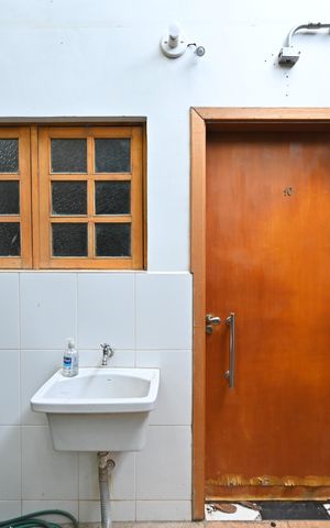 Casa à venda com 353m², 8 quartos e 7 vagasLavanderia