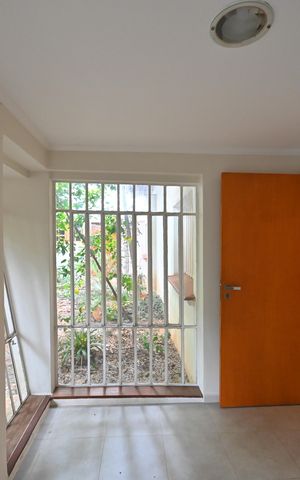 Casa à venda com 353m², 8 quartos e 7 vagasQuarto 5