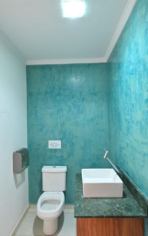 Casa à venda com 353m², 8 quartos e 7 vagasBanheiro da Suíte 1