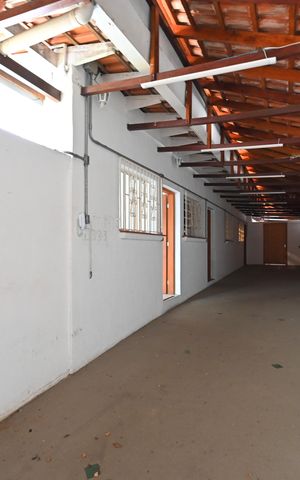 Casa à venda com 353m², 8 quartos e 7 vagasGaragem
