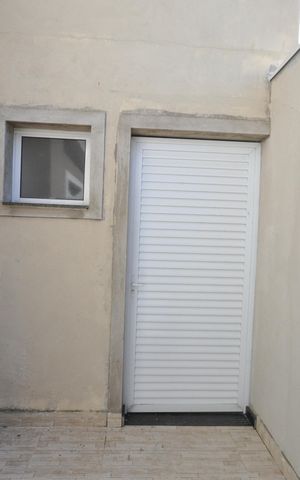 Apartamento à venda com 33m², 1 quarto e sem vagaBanheiro Social