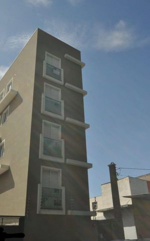 Apartamento à venda com 33m², 1 quarto e sem vaga Apartamento à venda com 33m², 1 quarto e sem vagaFachada