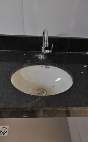 Apartamento à venda com 33m², 1 quarto e sem vagaBanheiro