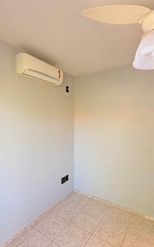 Casa à venda com 284m², 5 quartos e 5 vagasQuarto 3
