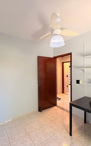 Casa à venda com 284m², 5 quartos e 5 vagasQuarto 3