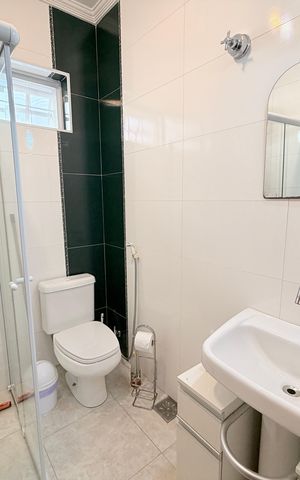 Casa à venda com 284m², 5 quartos e 5 vagasBanheiro Social - Casa 2