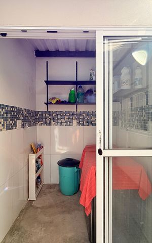 Casa à venda com 284m², 5 quartos e 5 vagasÁrea de Serviço