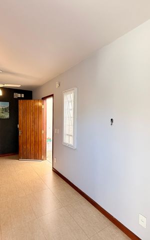 Casa à venda com 284m², 5 quartos e 5 vagasSala - Casa 2