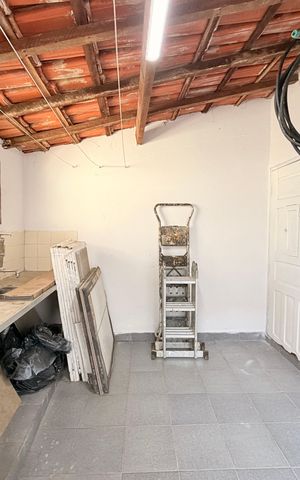 Casa à venda com 284m², 5 quartos e 5 vagasÁrea de Serviço- Casa 2