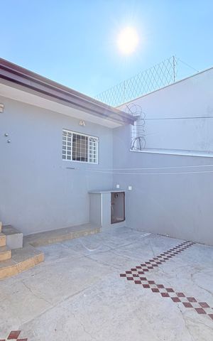 Casa à venda com 284m², 5 quartos e 5 vagasQuintal