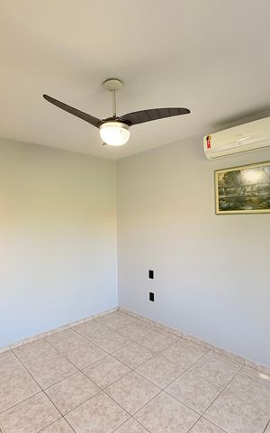 Casa à venda com 284m², 5 quartos e 5 vagasQuarto 4 - Suíte