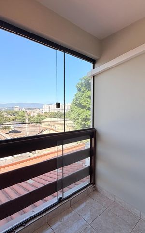 Casa à venda com 284m², 5 quartos e 5 vagasQuarto 1 /Escritório