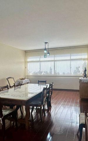 Apartamento para alugar com 190m², 4 quartos e 2 vagas Apartamento para alugar com 190m², 4 quartos e 2 vagasSala