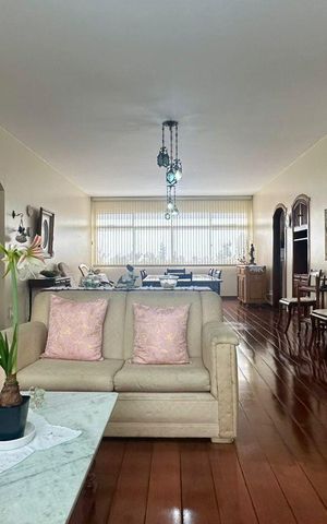 Apartamento para alugar com 190m², 4 quartos e 2 vagas Apartamento para alugar com 190m², 4 quartos e 2 vagasSala