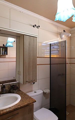 Casa à venda com 640m², 4 quartos e 3 vagasBanheiro da Suíte
