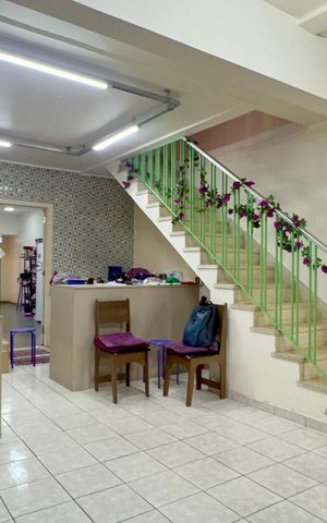 Casa para alugar com 135m², 3 quartos e 1 vaga Casa para alugar com 135m², 3 quartos e 1 vagaSala