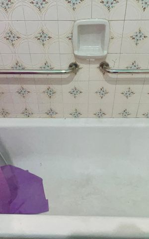 Casa para alugar com 135m², 3 quartos e 1 vaga Casa para alugar com 135m², 3 quartos e 1 vagaBanheiro